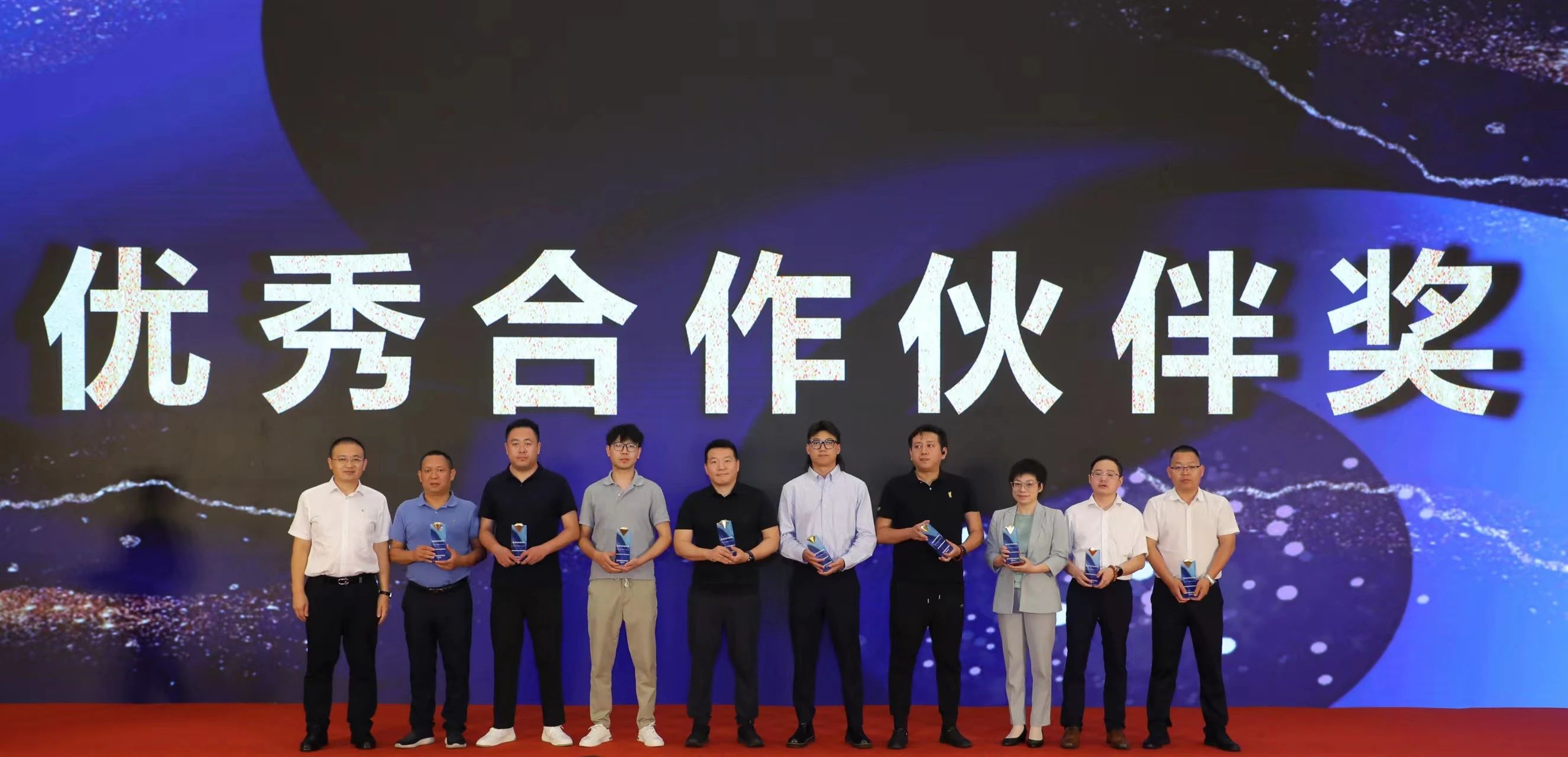 ��Ѷ |k��Ǯ�������ٻ��ҩ��е��������ͬ������